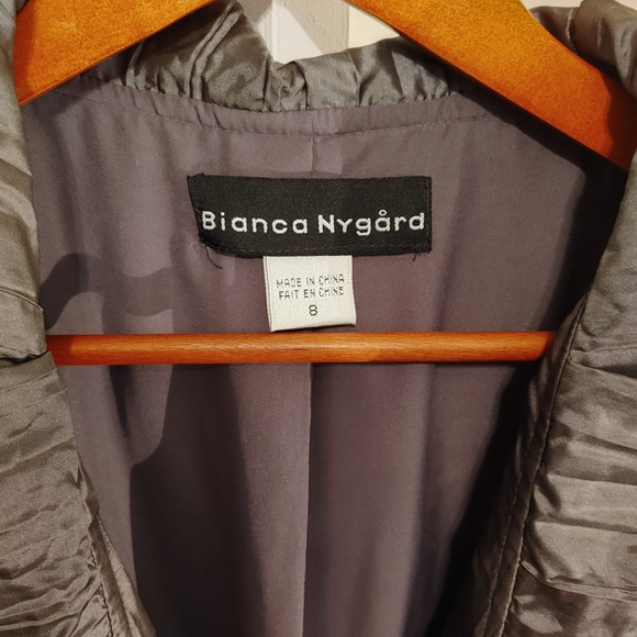 Beautiful dress jacket - Picture 2 of 2